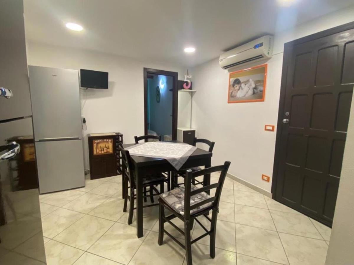 Casa Emely Lägenhet Cefalù Exteriör bild